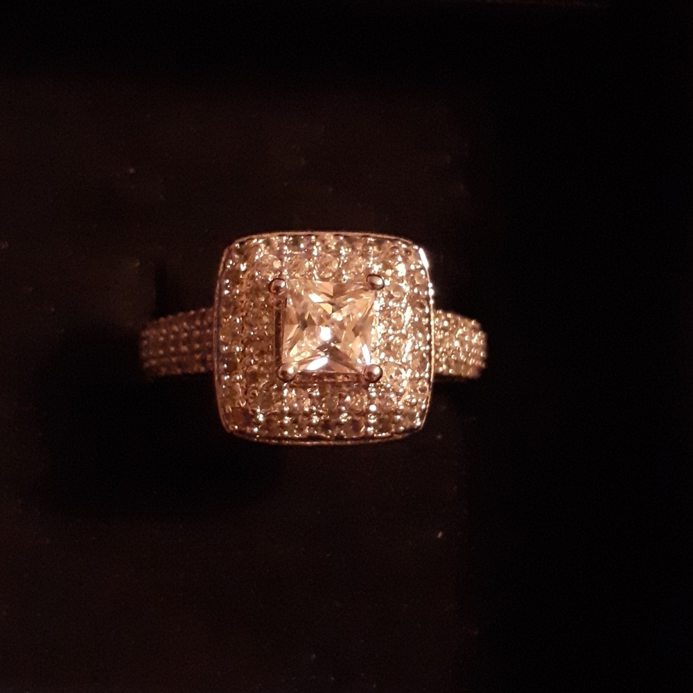 NWOT 925 STERLING SILVER